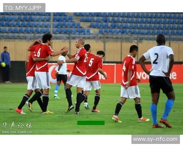 足球踢被禁引发热议体育活动受限对青少年成长的影响与思考